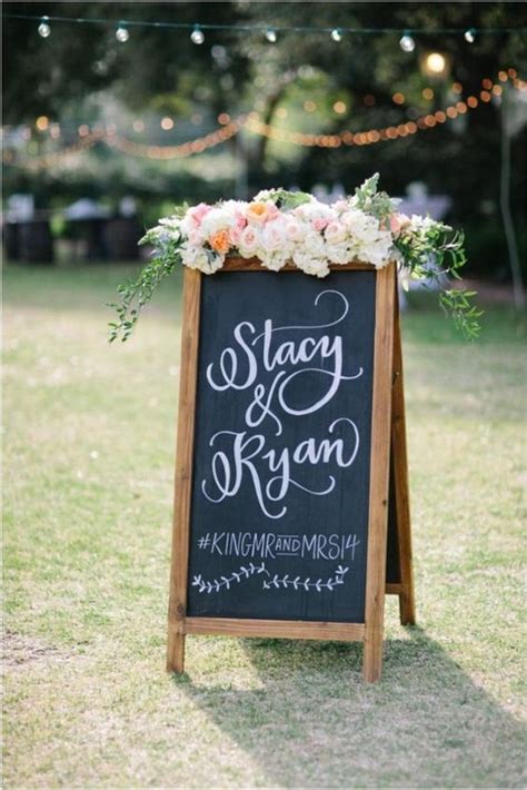 20 Chic Rustic Chalkboard Wedding Sign Ideas Emma Loves Weddings