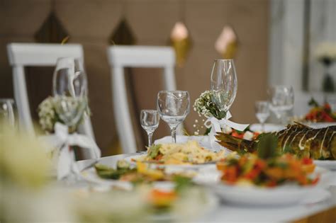 The Best Way to Serve Your Wedding Meal DiAntonios Catering