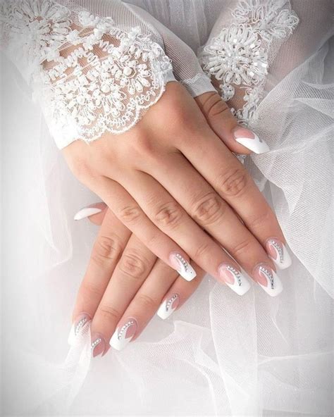 The Best Wedding Nails for Bride 2021 wedding nail trends 2021