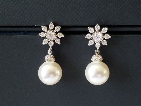 Simple Cubic Zirconia Vintage Bridal Pearl Drop Earrings E 3877