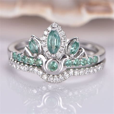 10K Alternative Bridal Ring Set, Green Emerald Diamond Engagement Ring