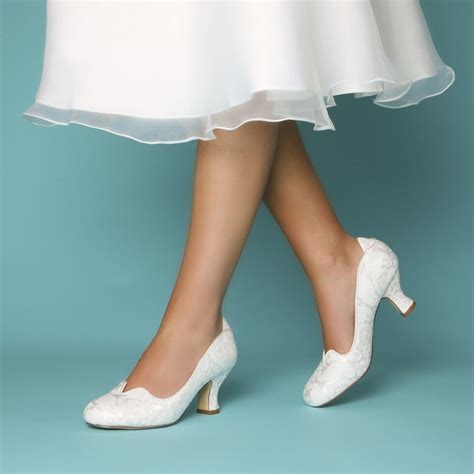 14 Smokin' Hot Wide Width Wedding Shoes for Bride Emmaline Bride