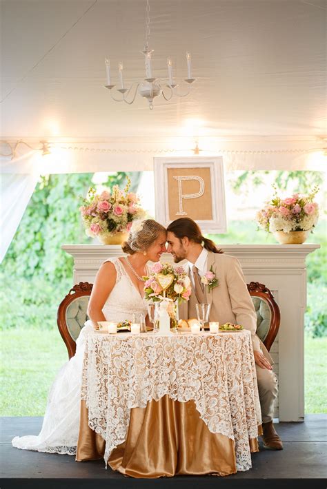 18 Vintage Wedding Sweetheart Table Decoration Ideas EmmaLovesWeddings