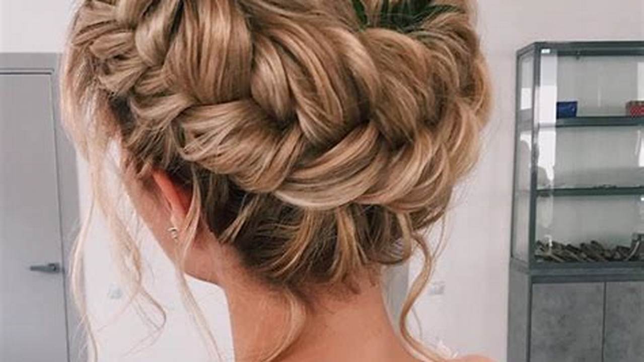 Wedding Updos: Timeless Elegance for Your Special Day