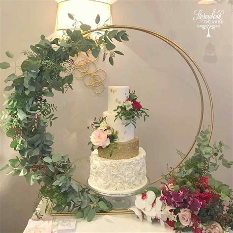 Wedding Cake Ring Stand