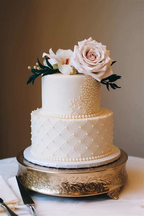 5+ Wedding Cake Two Tier