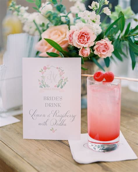 wedding cocktail signature drinks