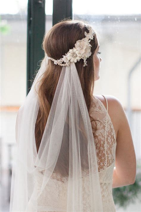  79 Stylish And Chic Wedding Hair With Veil And Headpiece For Long Hair