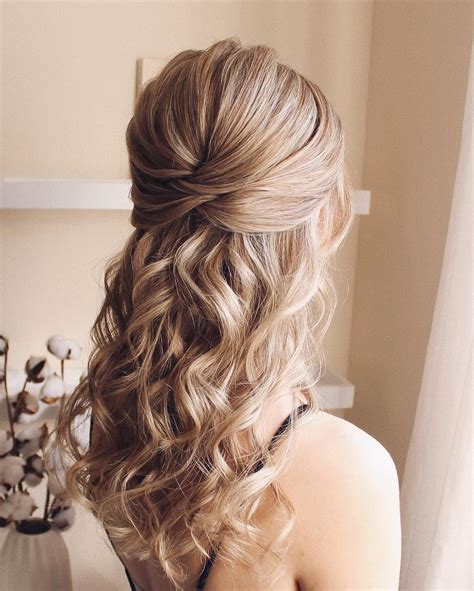  79 Popular Wedding Hairstyles With Veil Half Up Half Down For Short Hair