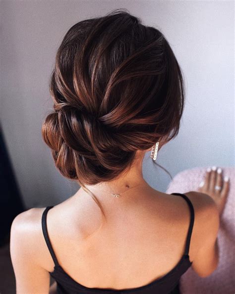  79 Gorgeous Wedding Low Updos For Medium Hair For Bridesmaids