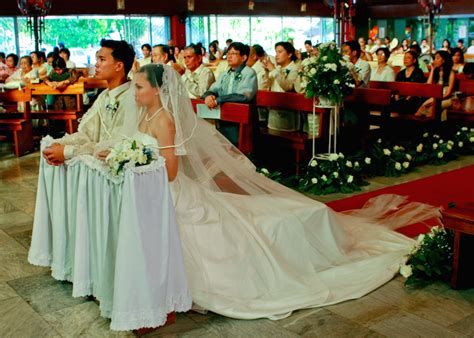 Traditional Wedding in the Philippines 2; Post Ceremony aimtalk blog