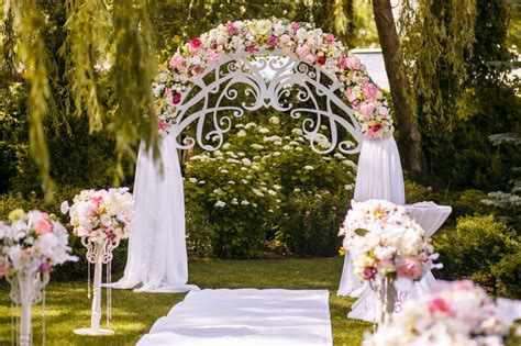 Transform Your Virtual Wedding with Beautiful Zoom Backgrounds - Find the Perfect Match for Your Special Day!