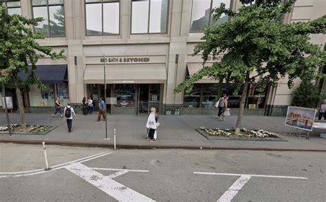 wegmans uws opening date