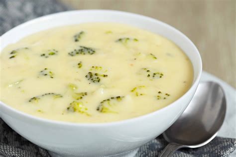 Quick Cream of Broccoli Soup (Weight Watchers) KitchMe