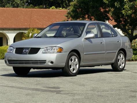 weight of 2004 nissan sentra