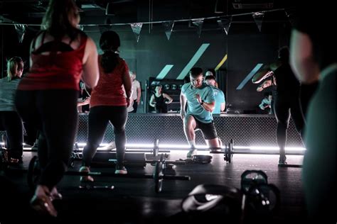 Get Fit and Strong: Find the Best Weight Training Classes Near Me Today