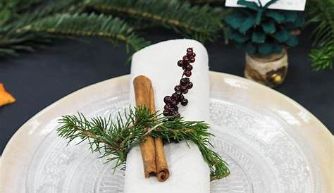 weihnachtliche Tischdeko Ideen Kerzen Wallnüsse Zweige natürliche