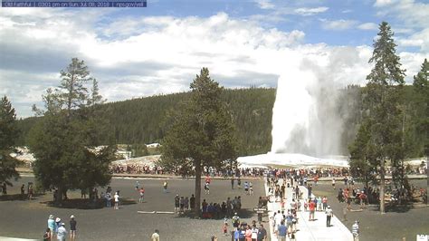 west yellowstone web cams entrance