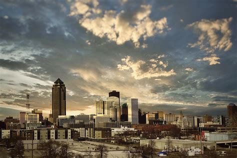 western stores des moines