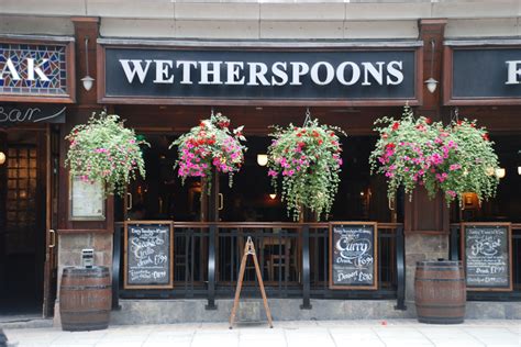wetherspoons find a pub