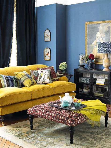 Famous What Color Goes With Yellow Sofa For Living Room