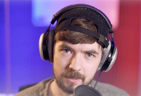 What Headphones Does JackSepticEye Use In His Videos?
