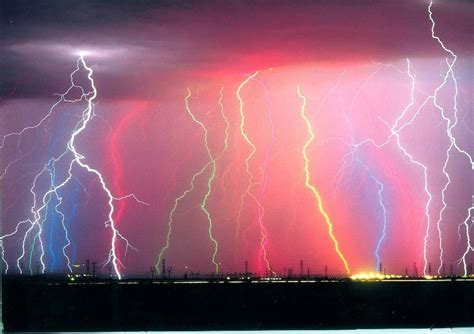 Top 5 most terrible and deadly natural disasters Lightning storm