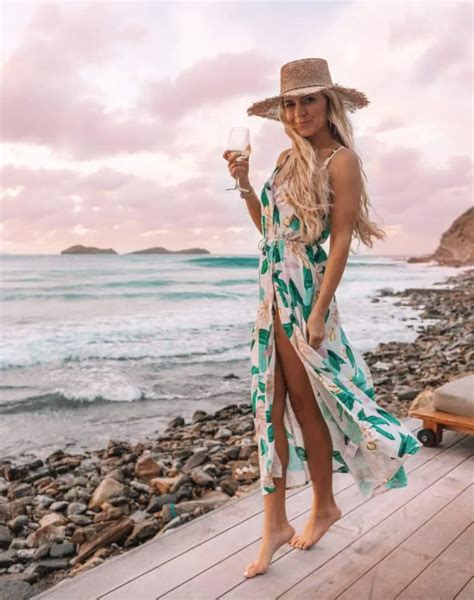 Everything I Wore in St. Barts Damsel In Dior Summery outfits