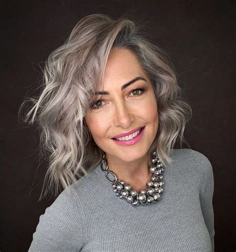 What To Wear With Dark Grey Hair   Tips And Ideas