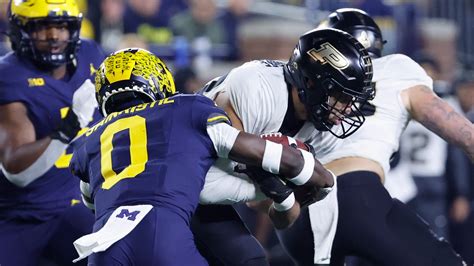 Illinois Fighting Illini vs. Purdue football score, video highlights
