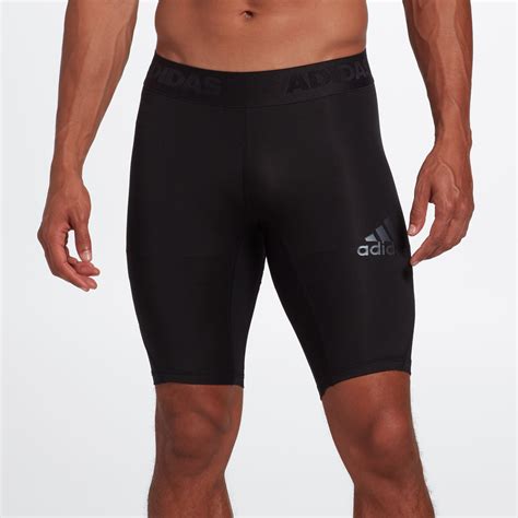 what are men's compression shorts