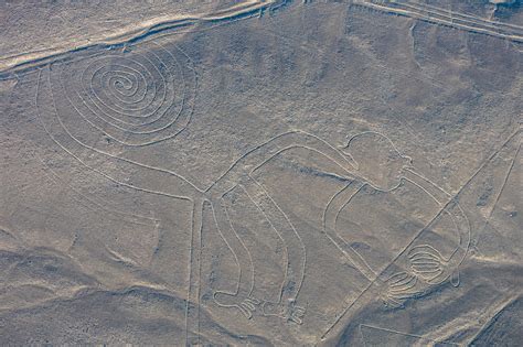 what are the nazca lines of peru