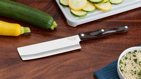 What Are Vegetable Knife