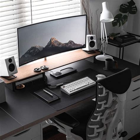 What Can I Cover A Desk With