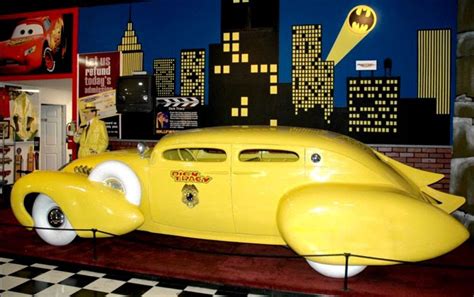 what car did dick tracy drive