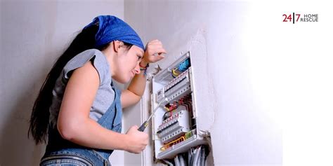 What Causes Fuse Box To Keep Tripping