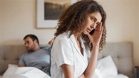 what causes low performance in bed