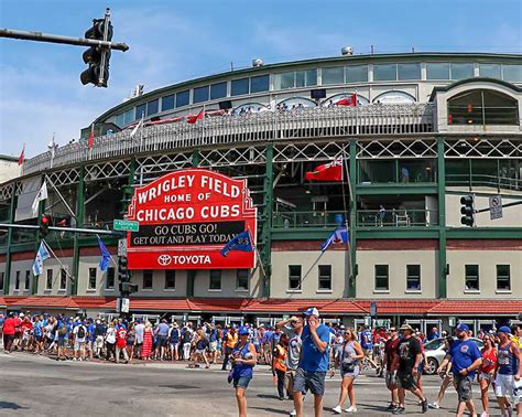 what city do the cubs play in