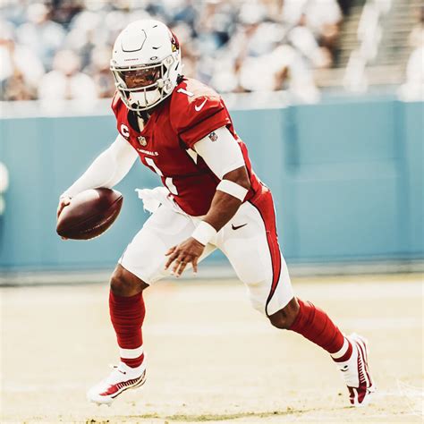 what cleats does kyler murray wear