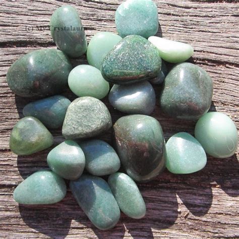 what color is aventurine