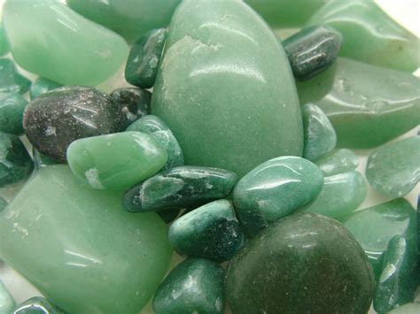 what color is aventurine stone