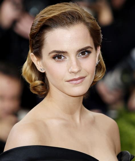 what color is emma watson's hair