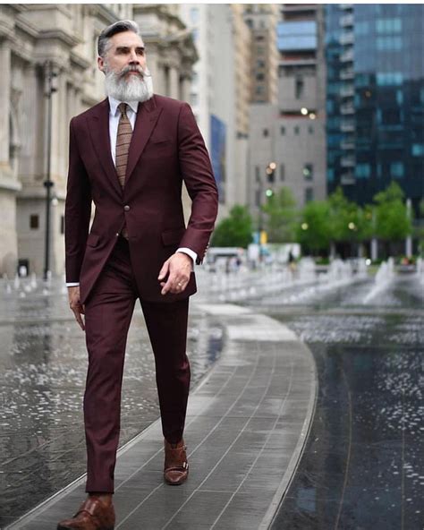 what color shirt goes well with burgundy suit