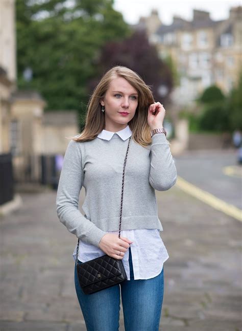 what color shirt to wear under a white cardigan