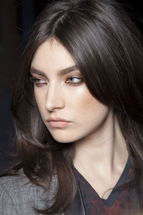  79 Ideas What Colors Look Good With Dark Brown Hair And Pale Skin For New Style