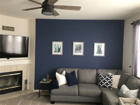what colours go with navy feature wall