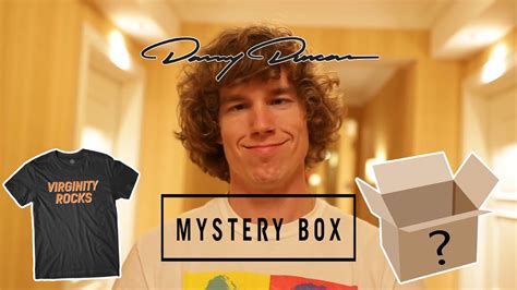 what comes in a danny duncan mystery box