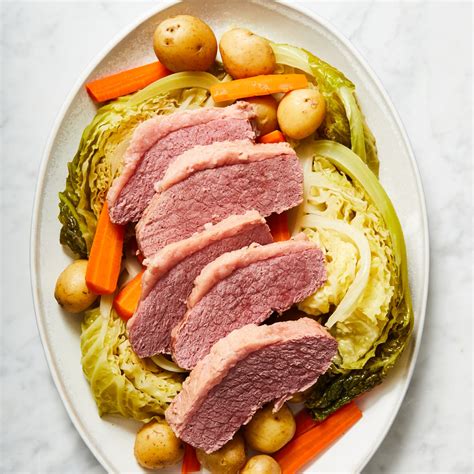Traditional Corned Beef & Cabbage Recipe A St. Patty’s Day Favorite!