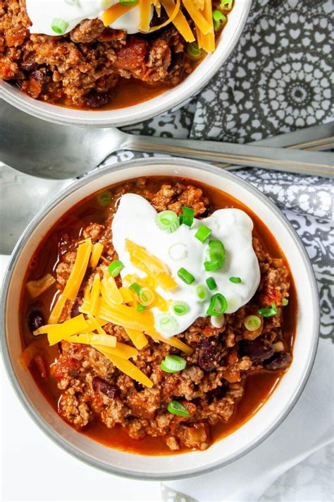 what defines a chili dish