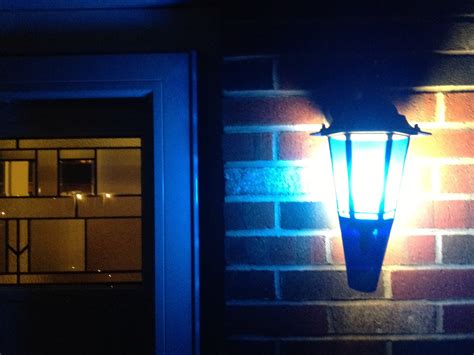 what does a blue porch light symbolize